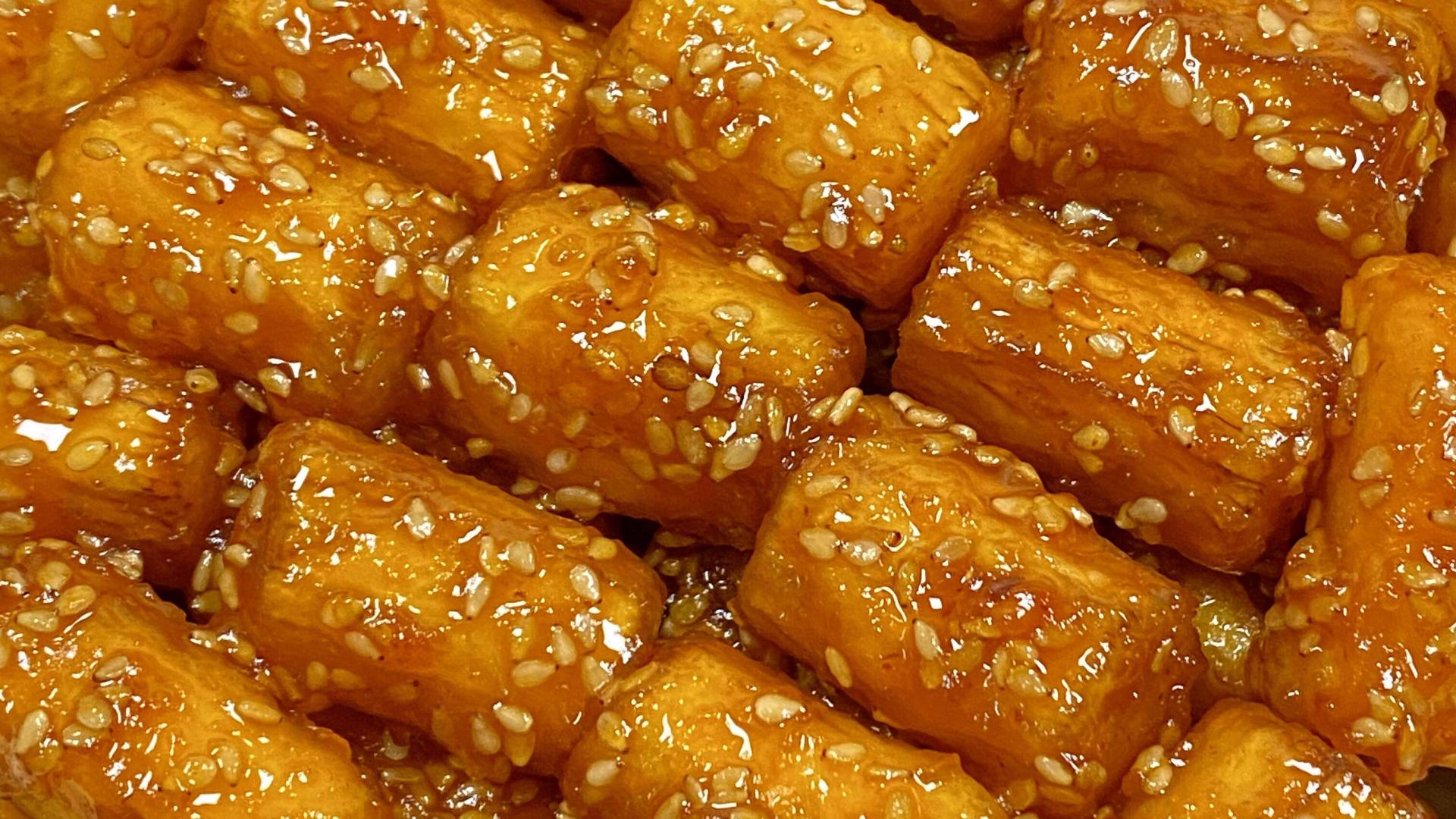 餐桌上的糖衣炮弹：糖醋山药的甜蜜暴击