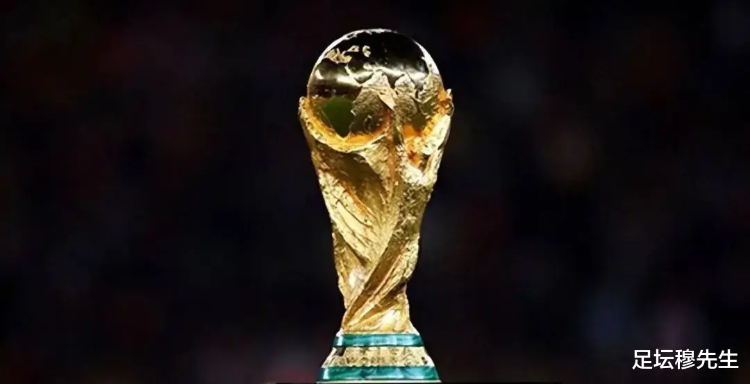 单届世界杯丢球最多的球队有3个，其中海地和扎伊尔不意外，另一个球队是顶级强队