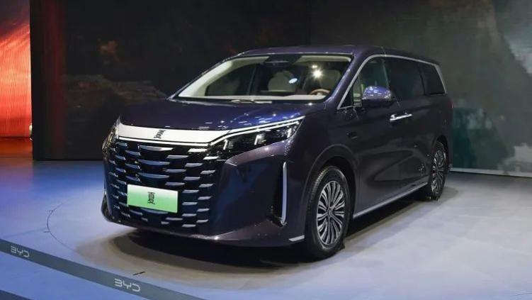 比亚迪MPV也来凑热闹，夏综合补贴4.2万元！