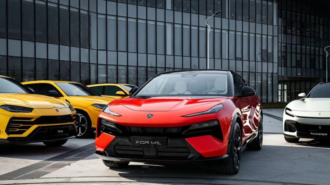 300万内没对手？莲花跑车新时代标杆，For Me实力够硬