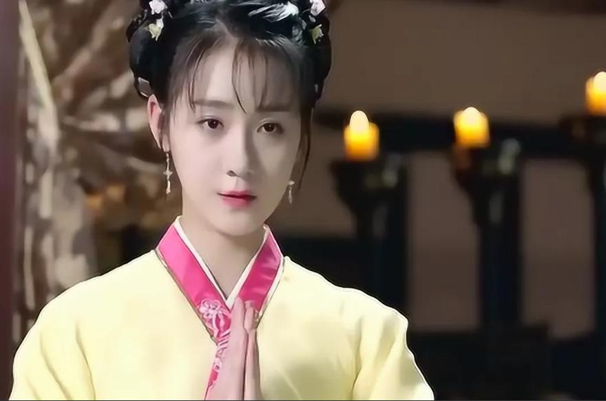 公元1561年，50多岁的嘉靖皇帝念经文的时候，木鱼敲错了地方，别的宫女不敢吱声