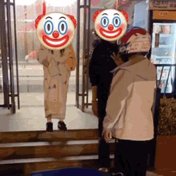 我能想到最浪漫的事，就是和你一起偷偷外卖[捂脸]
两千多个骑手找他们，真敢偷街上