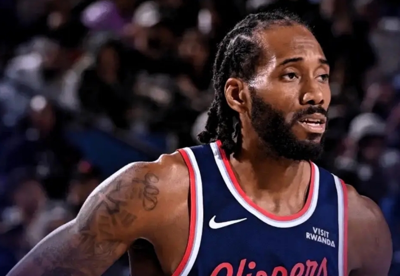 快船真是无药可救了，领先多少都输！

在今日快船对阵灰熊的比赛中，快船在上半场结