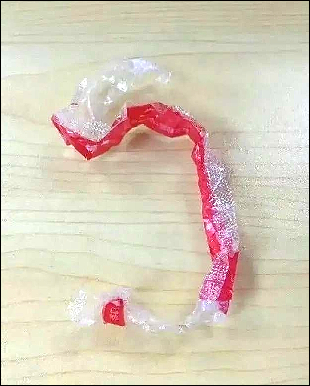 怀孕7个月了，在老公包里发现这个，怎么办？