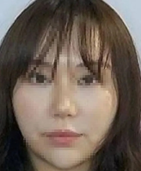 标题：留学生杀室友藏尸骗钱











太吓人了，一个年纪轻轻的留学生