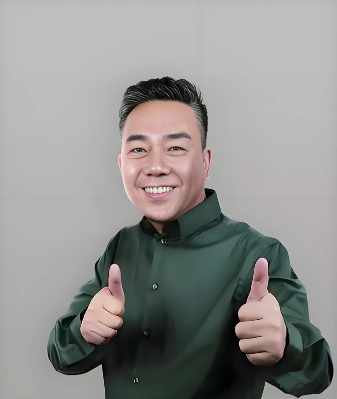 杨议拜师侯宝林引争议











杨议拜师侯宝林？这简直是天方夜谭！相
