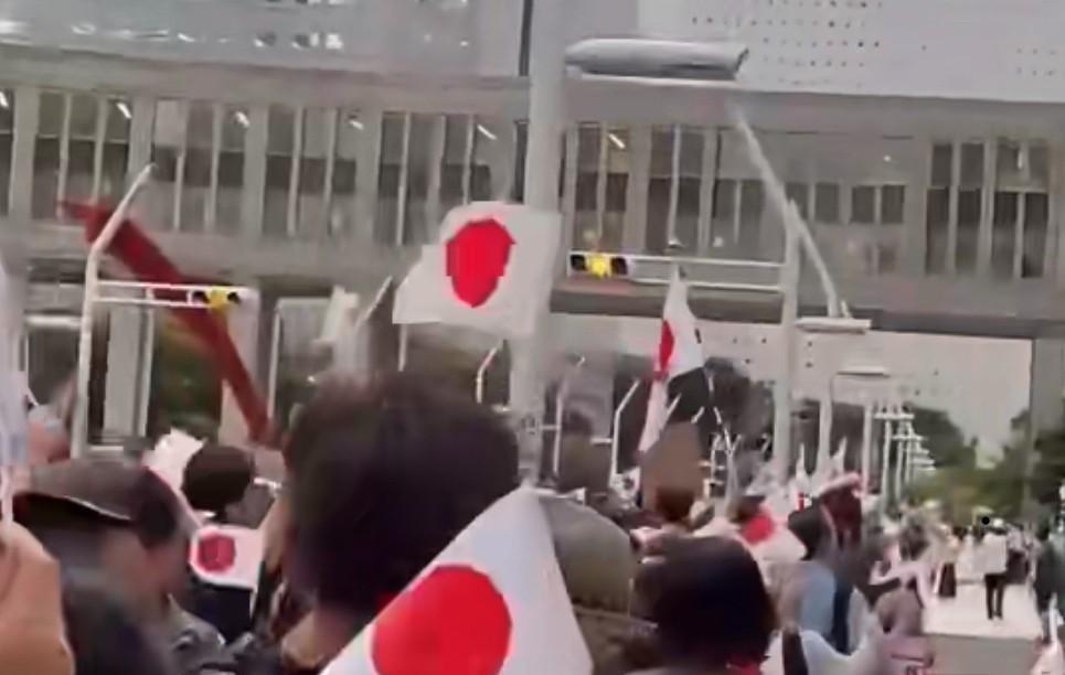 日本打破“非移民国家”坚守，以50万人目标、10万亿日元投入，向印度抛出橄榄枝，