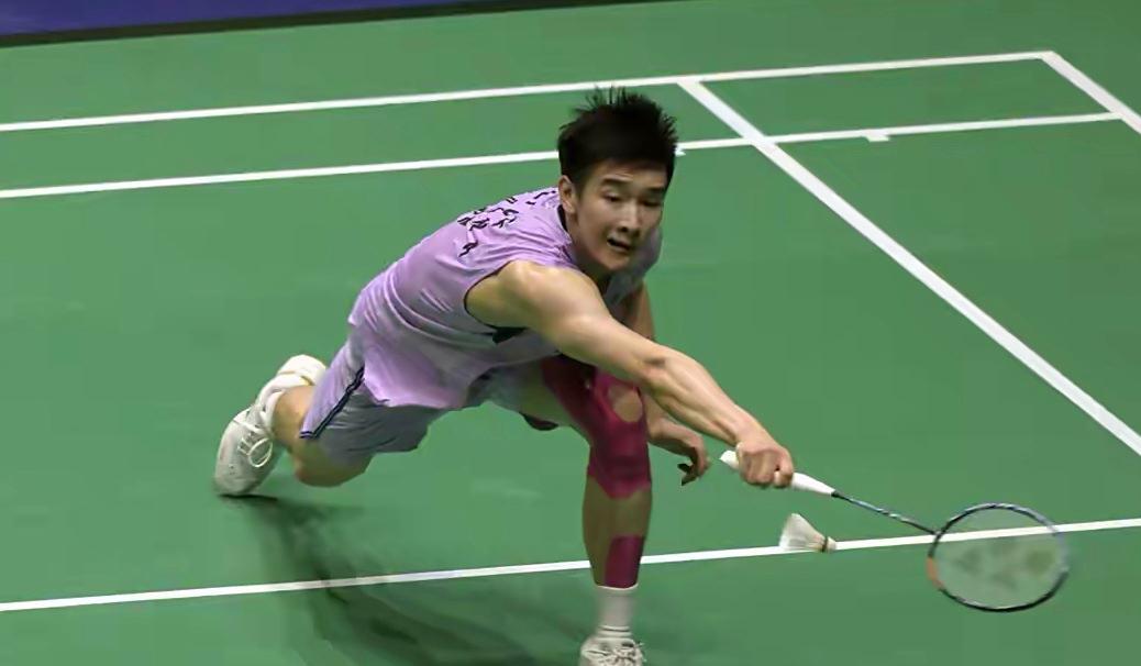 中国羽毛球大师赛，9月17日午间，传来最新7大战报[鲜花]


三局比分：19/
