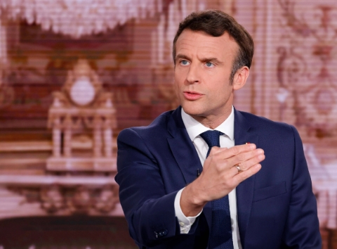 法国总统马克龙昨晚对俄罗斯放狠话，说要“付出代价”。

凌晨01:00左右，俄罗