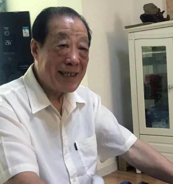 1982年，曾经闻名全国的战斗英雄孙玉国被遣返原籍，从副大军区级干部变成了普通老