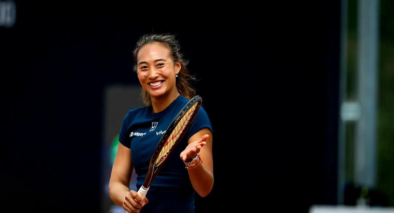 郑钦文止步半决赛
北京时间5月16日清晨
WTA1000罗马大师赛
一场精彩的半