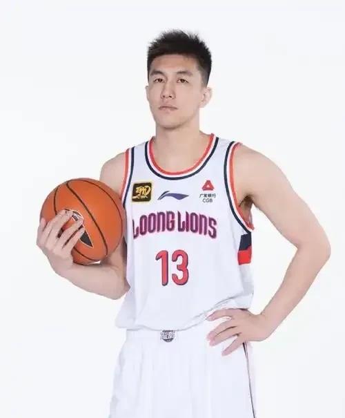 落选中国男篮的这些球员，能打败新国家队吗？信不信由你！



这个大胆的假设，源