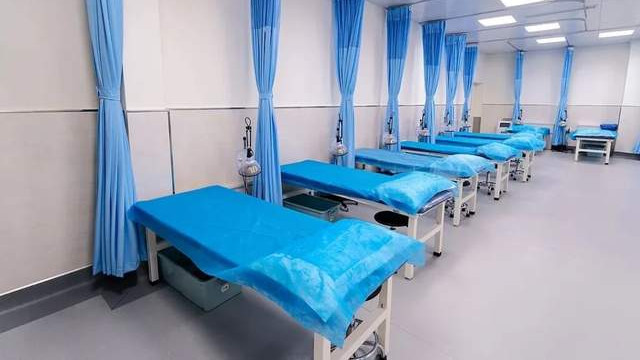 投入一年半即停诊！“亚洲最大医院”西院区落幕，背后暗藏转型信号