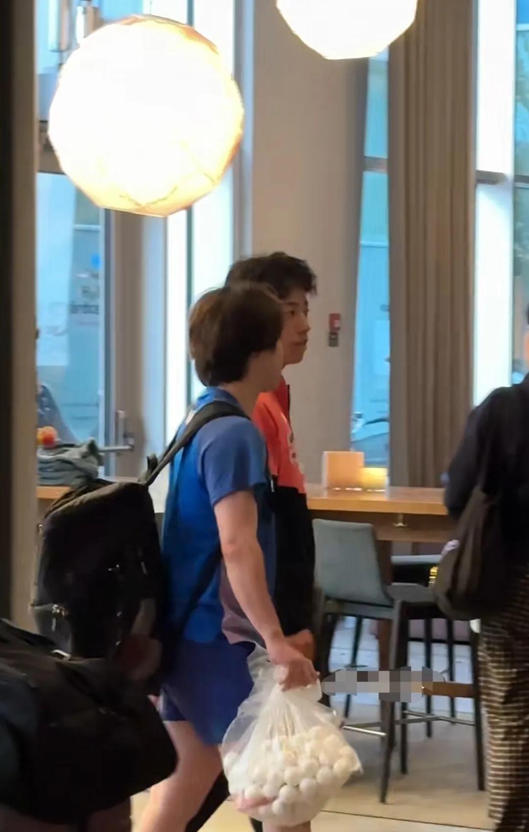 瑞典大满贯，大头不参加，大家要做好心理准备，这站比赛成绩怎么样都有可能。
而且，