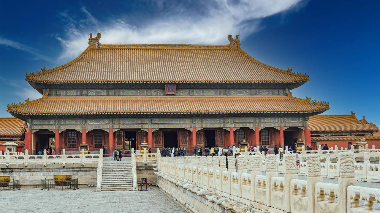 那些被命运“砸中”的皇帝：从边缘到皇位的逆袭之路