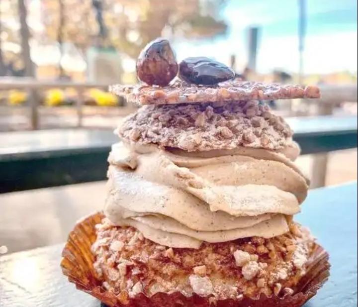 法甲：布雷斯特-梅斯
足球就是风水轮流转，曾经的进攻万花筒布雷斯特最近4场居然颗