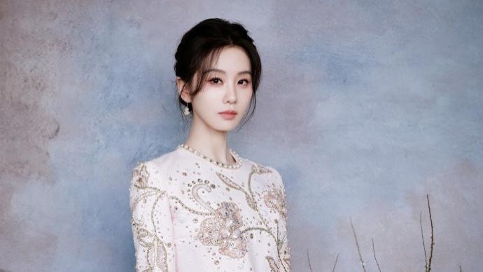 养眼！刘诗诗的优雅气质，真是让人惊叹不已！