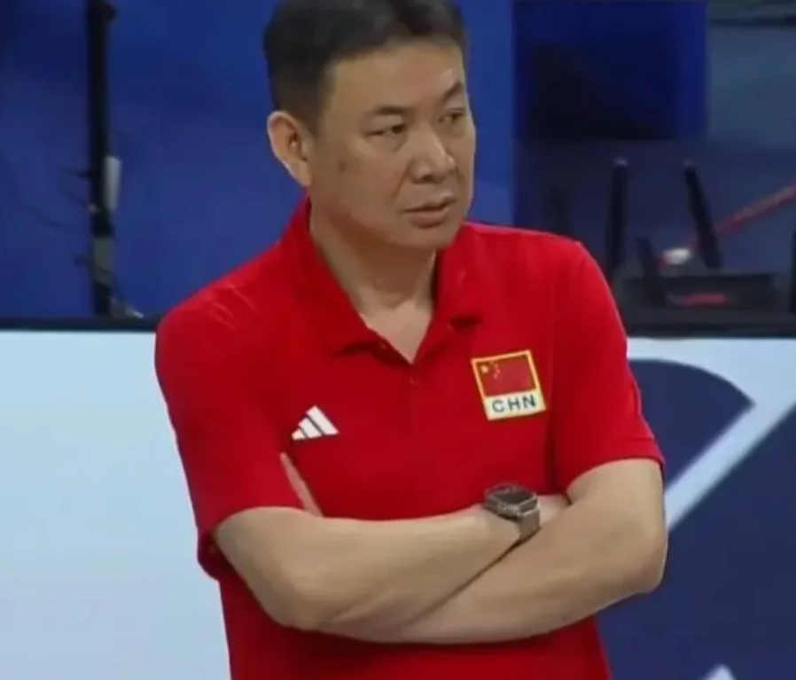 蔡斌第二，中国U21女排教练谢激扬，一套人马打天下，打死不换人，（李晨瑄状态差，