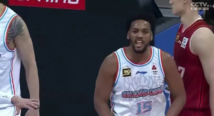 对于山东高速男篮94:103输给北京北汽的比赛，没有什么推卸责任，应该更多的是不