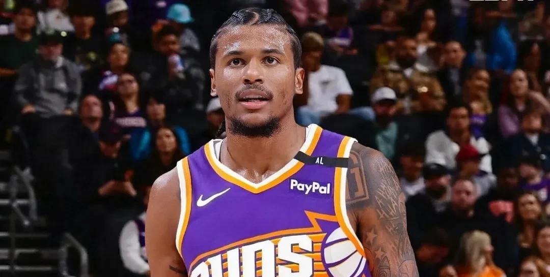 杰伦格林认为自己被交易很正常，换成他来当管理层也会这么做。
杰伦格林最近接受采访