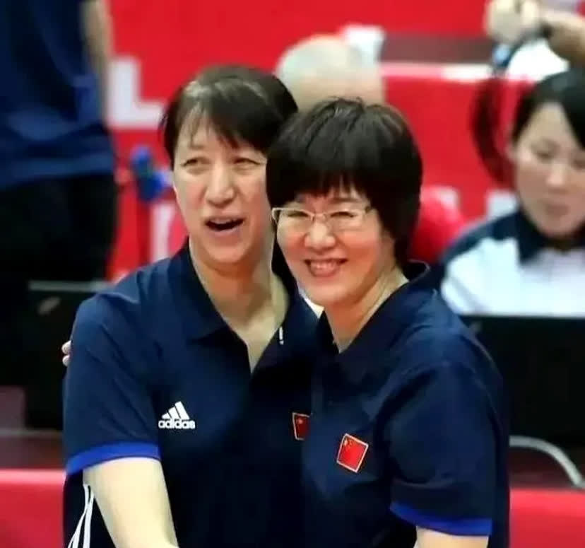 中国女排主教练的人选终于快要尘埃落定，这场长达 196 天的选帅 “马拉松”，犹