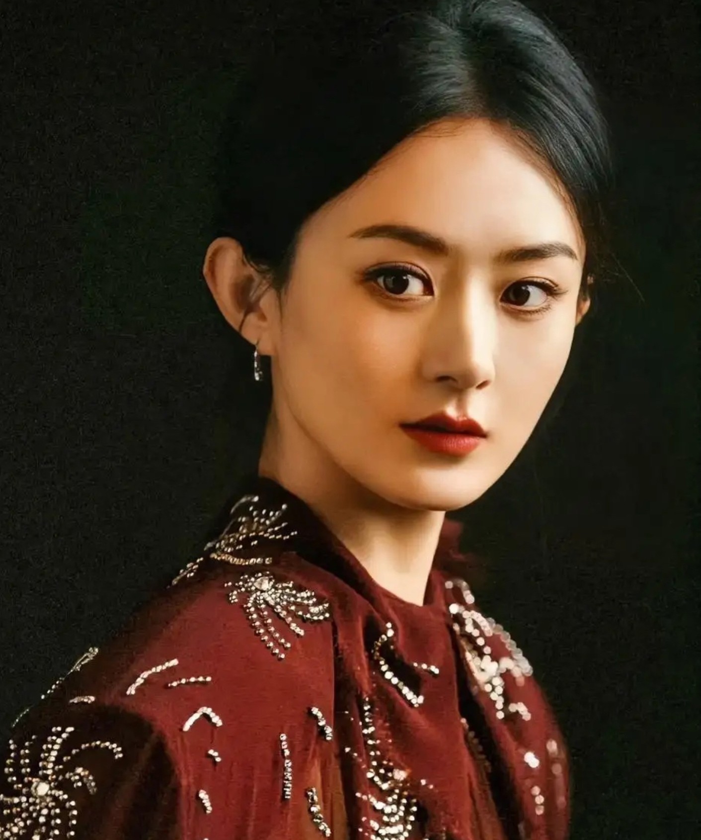 赵丽颖今晚大概率要睁眼到天亮了——王晶一段采访，直接把她路人缘抬进“next l