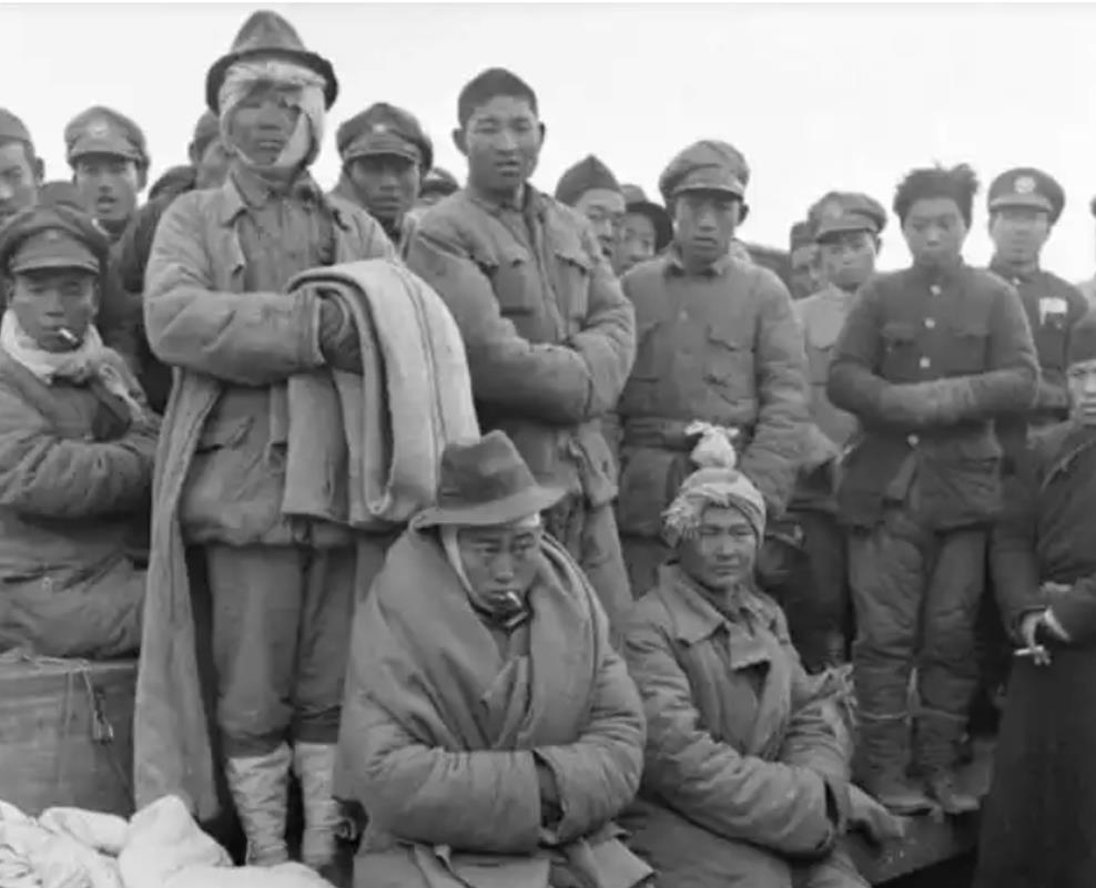 1947年，国军师长李铁民覆灭前，竟下令杀害100多名地下党，国军少将韩君明劝道
