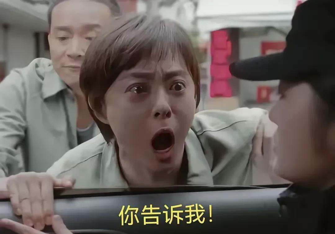 建议孙俪还是退圈转幕后吧！
自从芈月传之后演技总是用力过猛的样子，
不是瞪眼就是