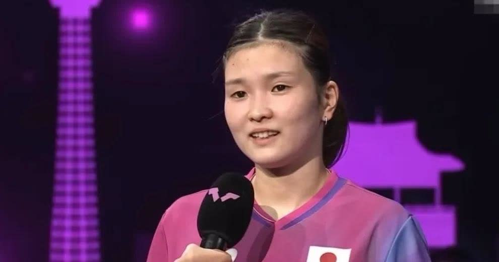 桥本帆乃香：虽然在日本比赛，但现场中文加油声很大，我并不反感，有很多人在支持她，