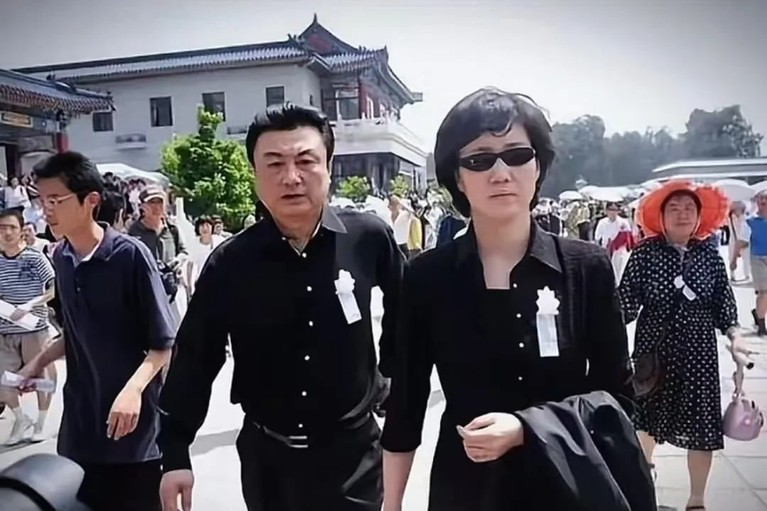 李修平王宁哀悼罗京











惊闻噩耗！央视名嘴罗京去世，同事李修平