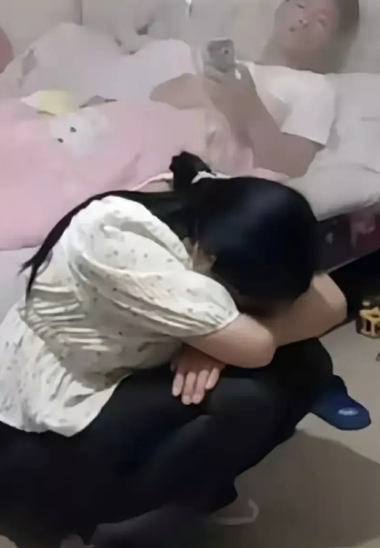 近日，陕西一户人家为儿子相中了一个女孩子，双方见面后都觉得很满意，于是，双方父母