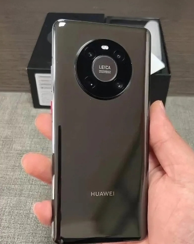 想跟余承东说声抱歉，Mate70Pro已经不缺货了，但还是不想买

这不能怪我，