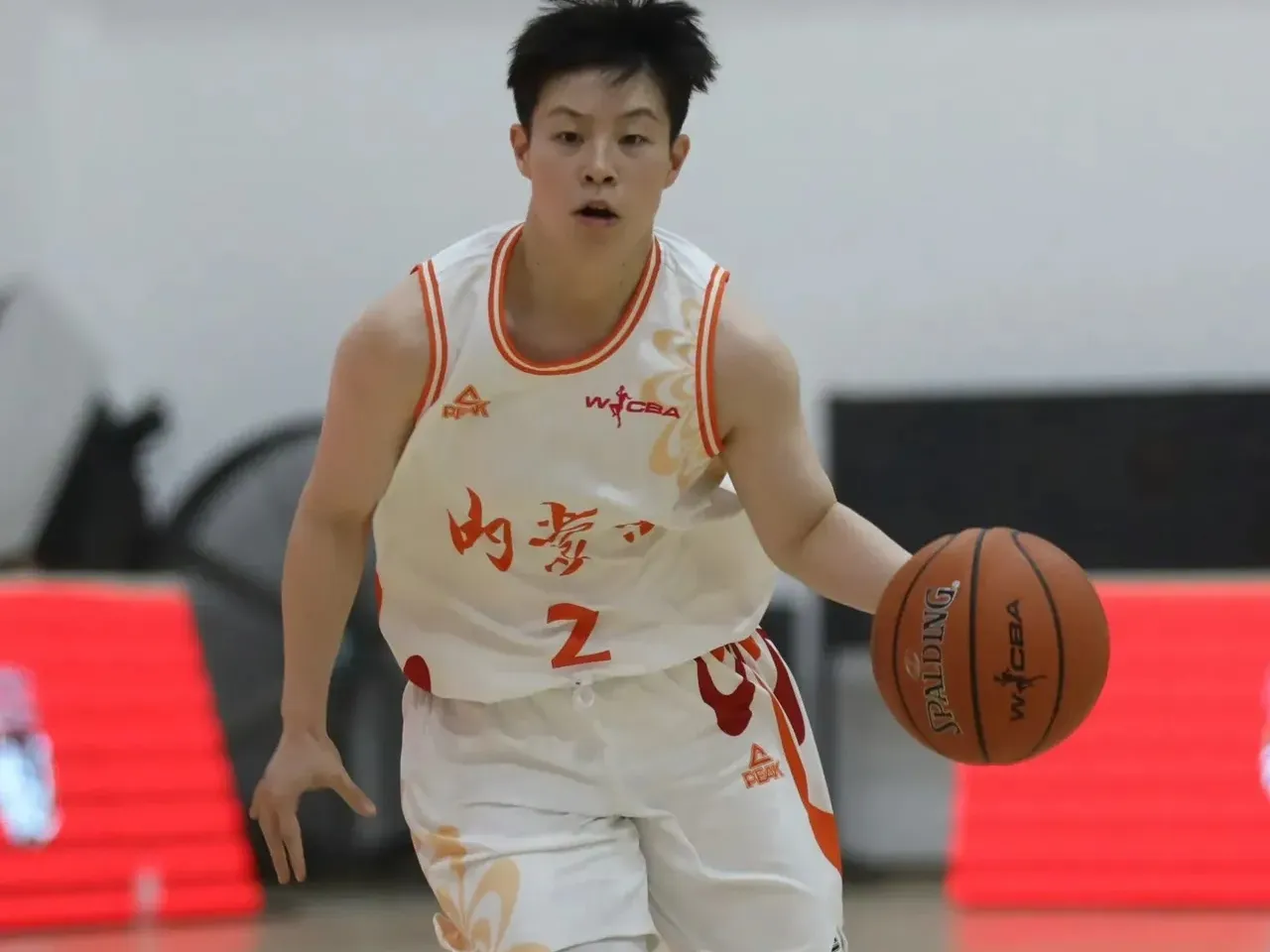 半决赛的王思雨与李缘，根本不是一个级别！！

王思雨，打了3场，出手8.3次，拿