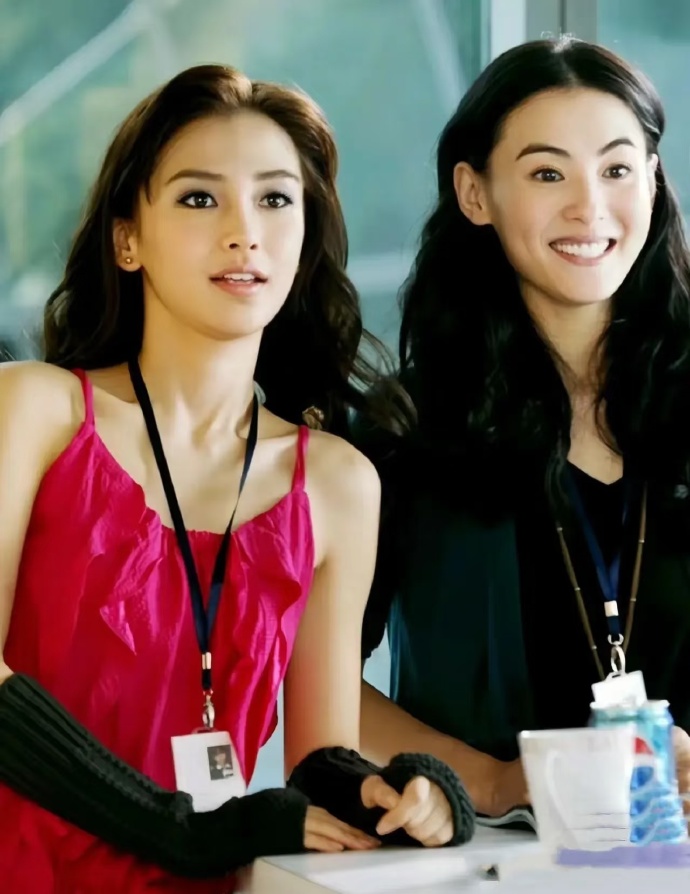 势均力敌的女明星双人合照 我的眼睛好舒服 ​​​