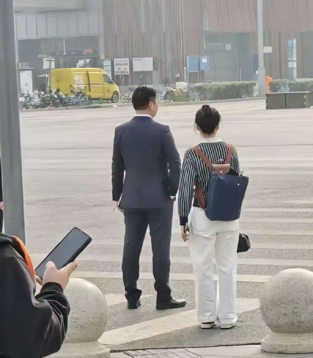 早高峰的北京街头，这是大强子吗？