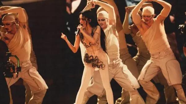 蔡依林「机械巨蛇」炸裂台北大巨蛋：一场封神级舞台背后，藏着华语乐坛的「欲望觉醒史」