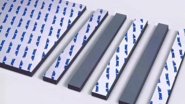 硅胶表面光滑双面胶难贴合用什么？