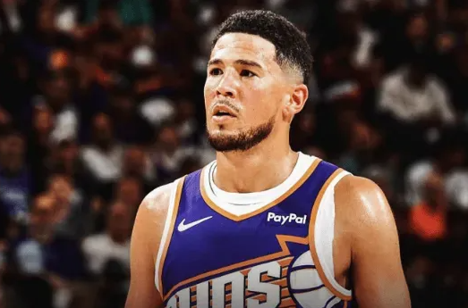 NBA常规赛，快船129-102战胜太阳。赛后，太阳后卫德文-布克接受了采访。