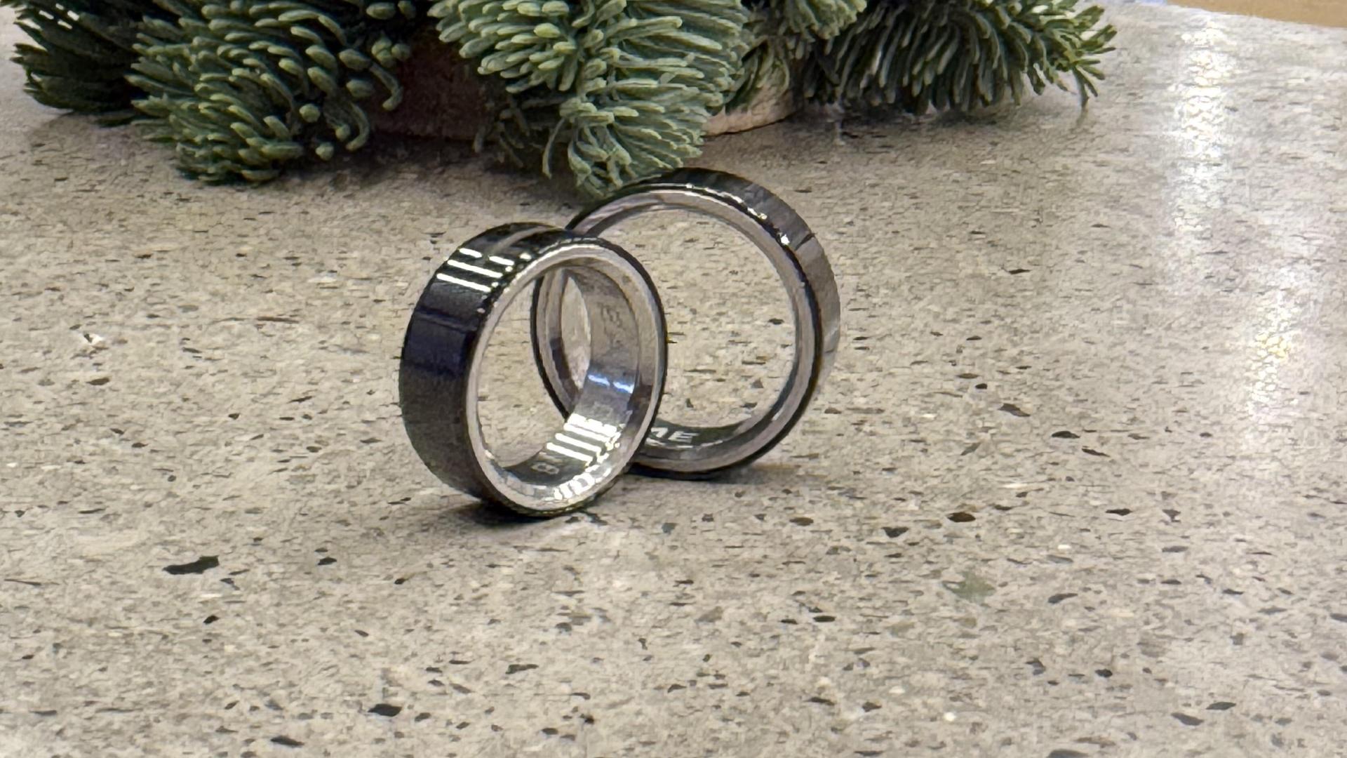 科技礼遇双旦季，追觅AI智能戒指黑金礼盒优雅开售