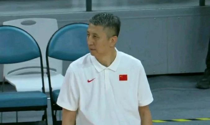 中国男篮78:62再胜委内瑞拉！透露三点不争的事实：
1：郭士强的临场应变调整能