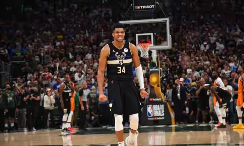 媒体公认的含金量最低的NBA总冠军，或许詹姆斯太菜才是原罪。
一、2007年的马