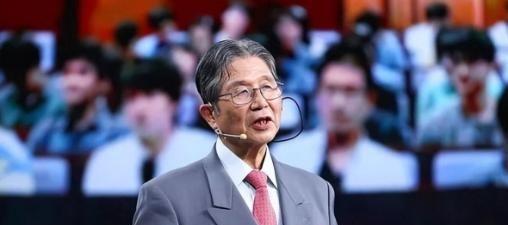 日本要气死了！日本顶尖科学家藤岛昭，竟带着他们的机密技术，连夜组团投奔中国，他还
