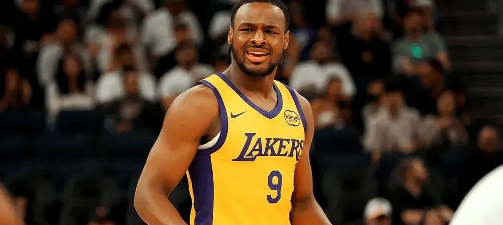 今日NBA夏季联赛，湖人对阵热火的比赛已结束，湖人103-83战胜热火。