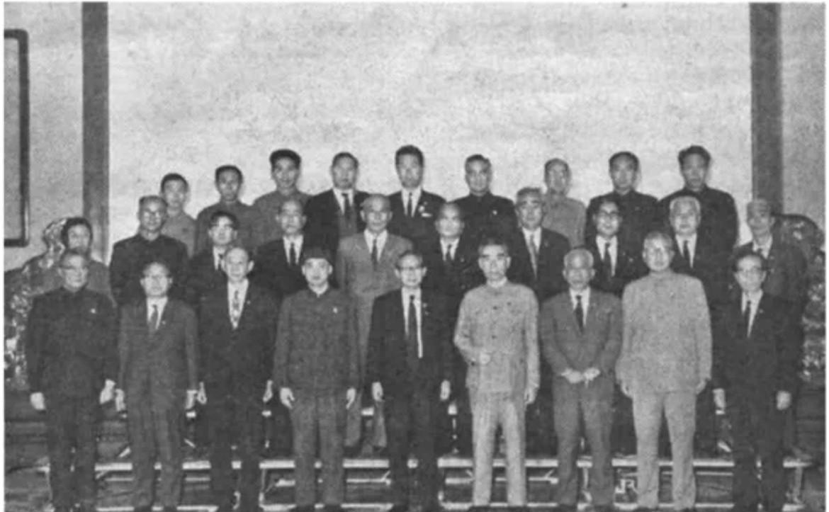 1971年10月15日，周恩来总理与中日友好协会副会长王国权在北京会见了两个重要