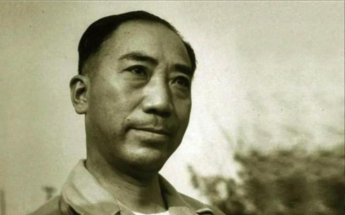 1945年，戴笠邀请50名汉奸吃饭，待众人吃完得意时，他却突然说道：“现在公布逮