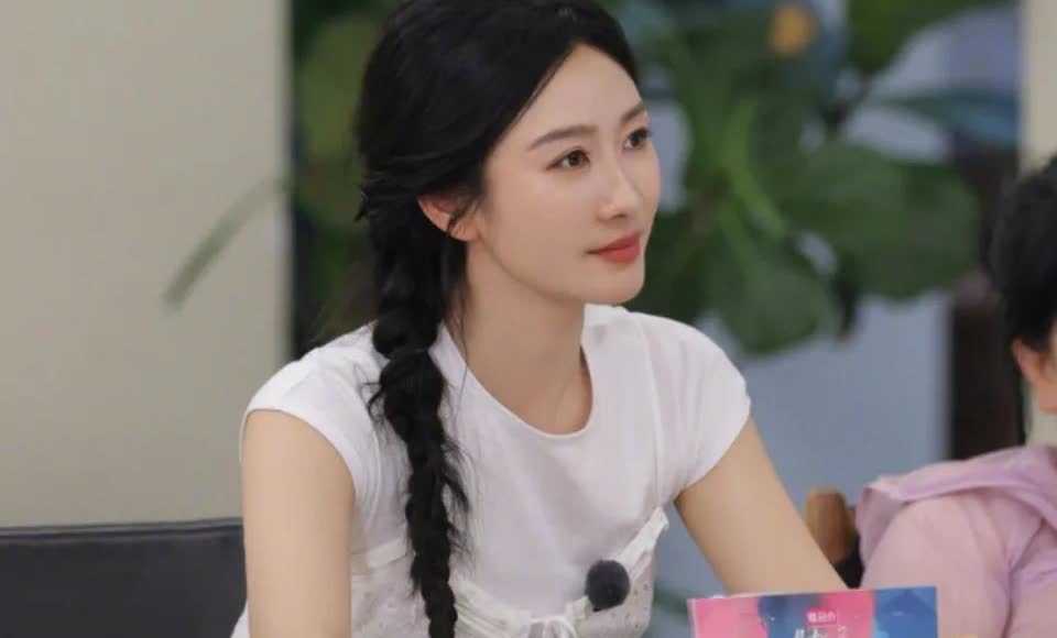 陶昕然的状态很真实，不装不演，也不强求什么人生模板。

陶昕然曾在女儿1岁多