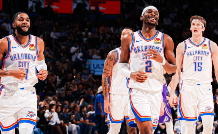 NBA常规赛，雷霆主场121-92战胜湖人。
本场取胜后，雷霆拿到4连胜，目前他