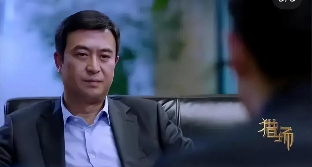 张嘉译背后的女人：王海燕如何用爱助力“叔圈男神”逆袭之路
