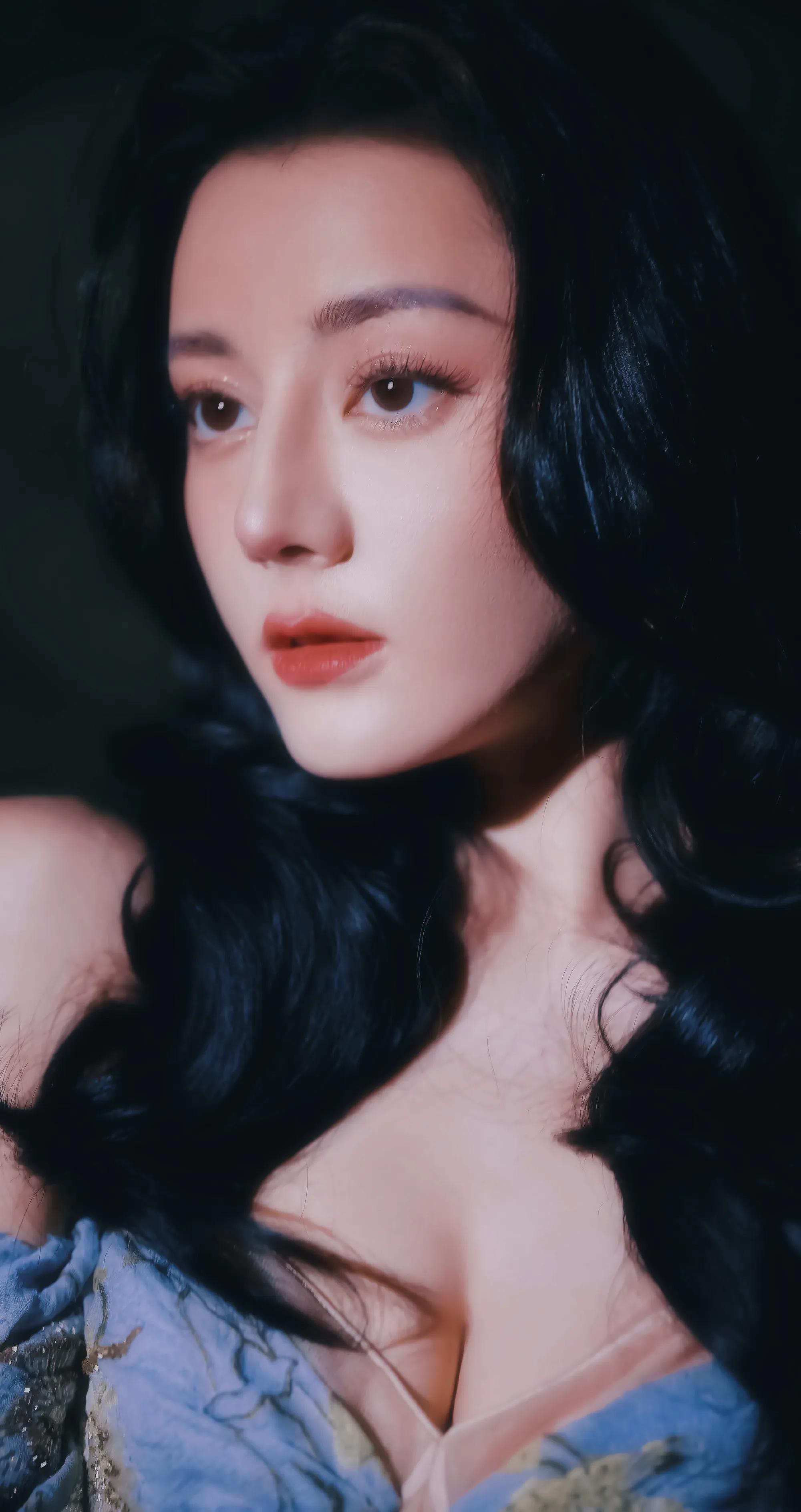 迪丽热巴写真合集：花仙子人间仙女
