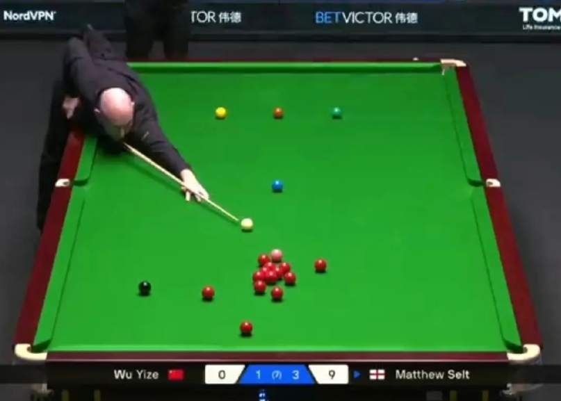 两局比分领先被逆转，吴宜泽打道回府，中国排名前十六球员全部回去准备大师赛了。
苏